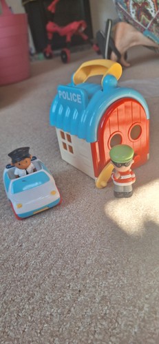 Elc happyland police - elc,