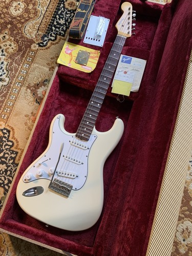 Super rare 1983 - fender, japan