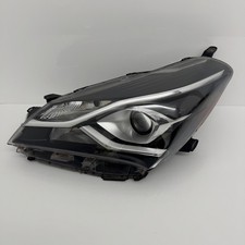 TOYOTA YARIS PASSENGER HEADLIGHT LEFT HALOGEN 81170-0D198 GENUINE 2016 FRONT