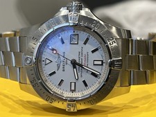 Rare 2012 Breitling Avenger