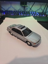 CORGI JAMES BOND BMW 750i TOMMOROW NEVER DIES 1:36 SCALE MODEL TOY CAR 