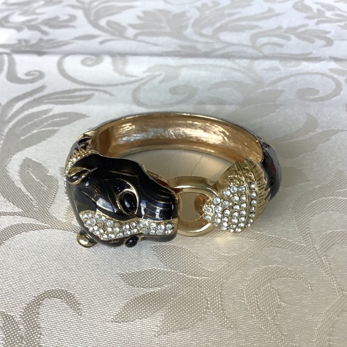 Black enamel panther hinged - black,
