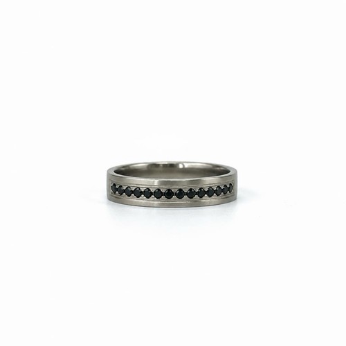 900 platinum black diamond - pt,