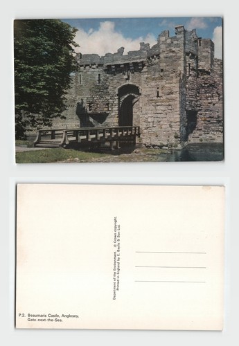 Postcard beaumaris castle - beaumaris,