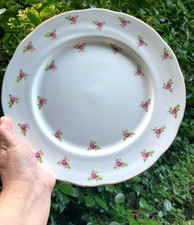 Vintage Duchess Rosebud Ditsy