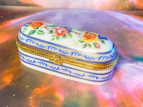 Small french style - small, porcelain