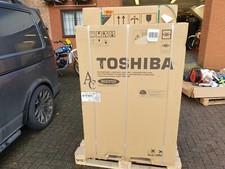 TOSHIBA RAV-SP1104AT8-E1 inverter heat pump 415V  