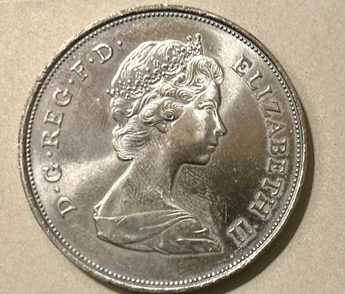 Her majesty queen elizabeth - majesty,
