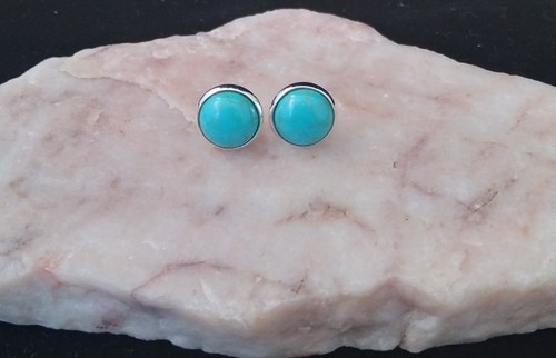 Turquoise cabochon - 10,