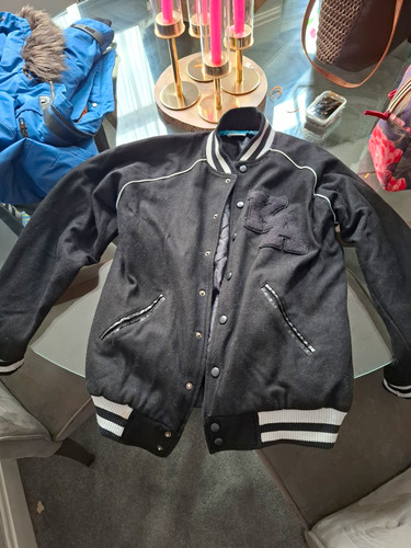 Vintage king apparel reign - apparel,