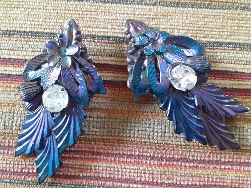 Metal earrings costume - earrings,