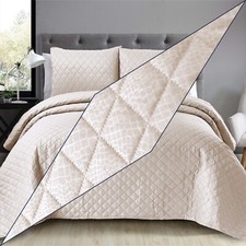 3 Pieces Quilted Bedspread Bed