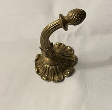 Vintage / Antique Style  Gilt