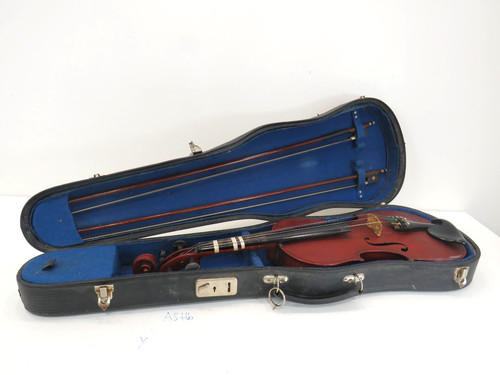 Full size violin with bow - full,