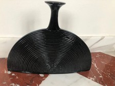 Ceramic vase / Adriano Pastori