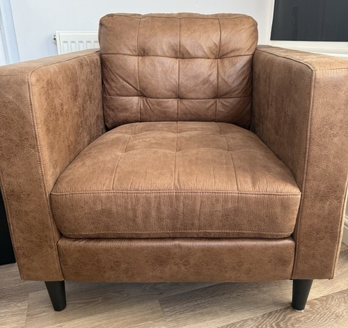 Tan faux leather tub - , armchair