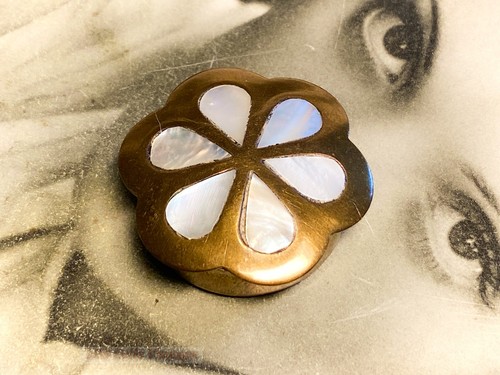 Small brass with mother - , of
