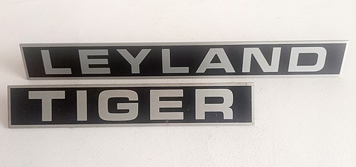 Leyland tiger badge - badge., &