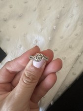 Diamond engagement ring white Gold