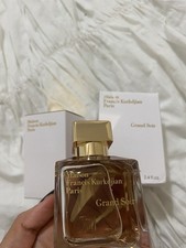 Grand Soir Perfume - Maison
