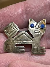 Vintage Sterling Silver Aztec Cat Brooch W/ Lapis Lazuli Eyes Accents 