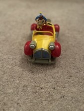 Vintage Dekker Toys Noddy Push