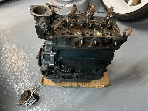 Kubota d782 engine - engine, spares
