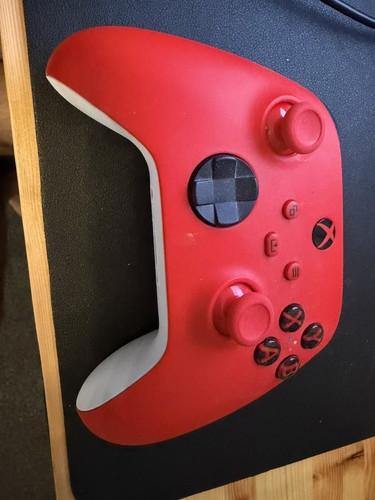 Genuine microsoft pulse red - genuine,