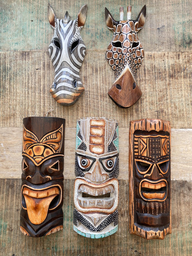Bnwt hand carved - hand-carved, mask
