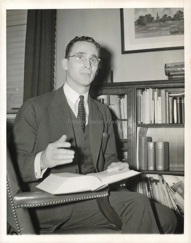 Historic vintage man - vintage, glasses