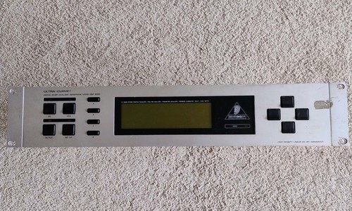 Behringer ultra curve - ultra,