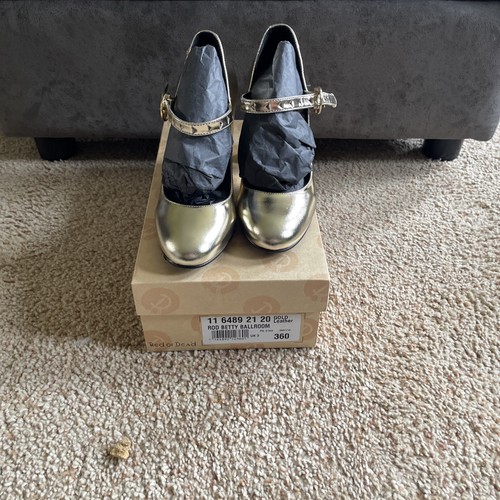 Red dead gold leather - or,