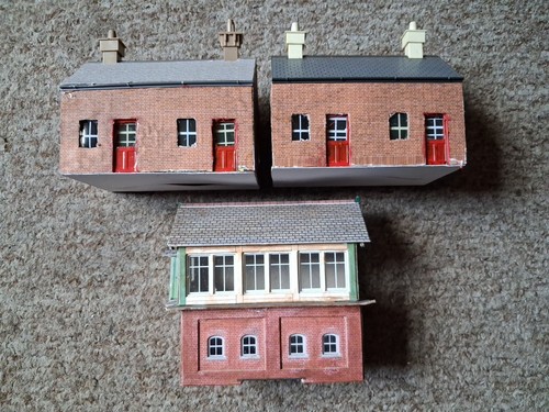 Plastic modern house made - plastic,