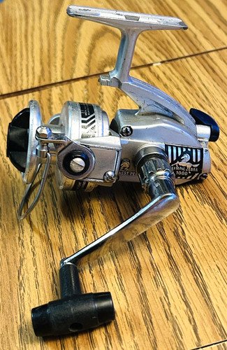 Vintage olympic spinning reel - olympic,