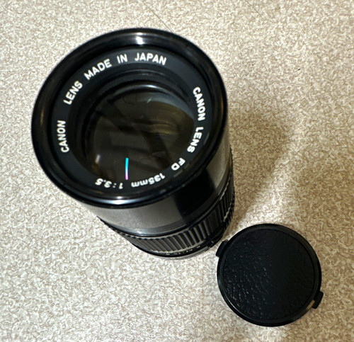 Canon 135mm 5 - 135mm, f/3.5