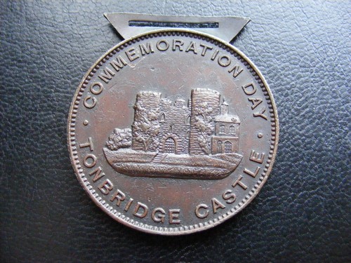 M399 tonbridge castle - castle, school