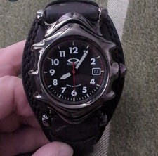 Oakley Saddleback Wristwatch Black