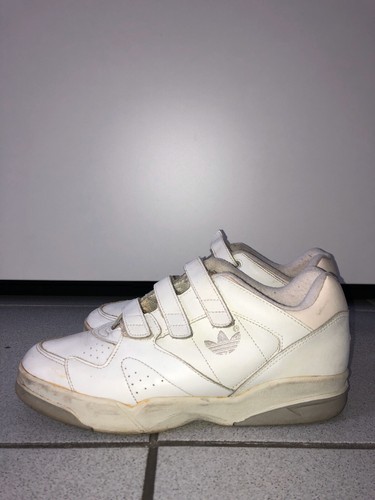 Adidas 1996 true vintage - 1996,