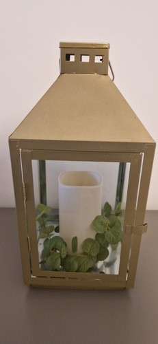 Gold metal finish - metal,
