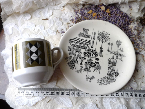Vintage parisienre potteries - vintage,