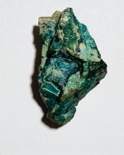 Dioptase 3cm emerald - dioptase, 3cm.