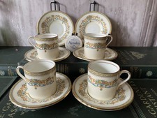 Aynsley Henley Gold Trim Coffee Cans & Saucers for 4 People & 2 Spare Saucers