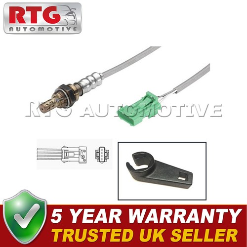 Front lambda sensor fitting - front,