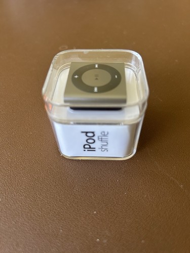 Ipod shuffle 4th generation - ipod,