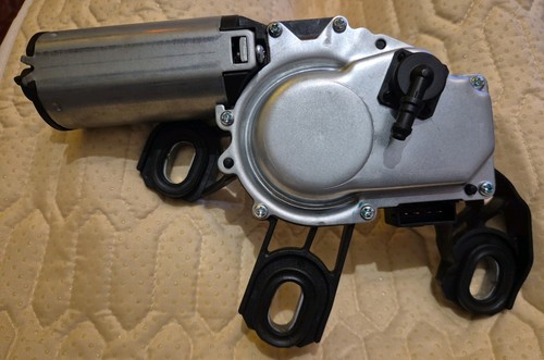 Rear wiper motor - wiper, octavia