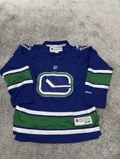 Reebok  Vancouver Canucks Ice Hockey Jersey NHL Youth S/M