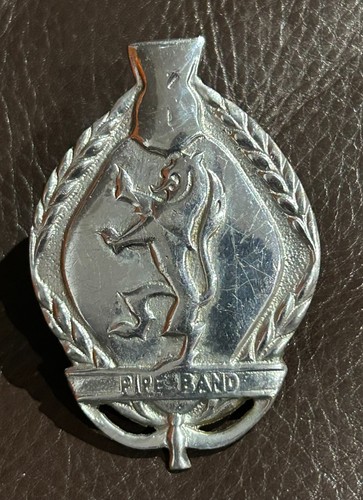Pipe band cap badge - band, glengarry