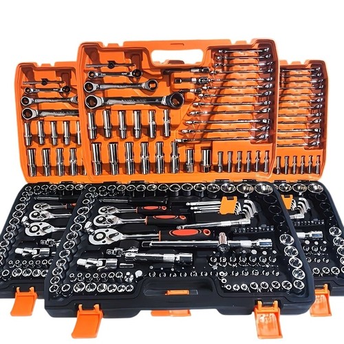 151 piece mechanic tool - mechanic,