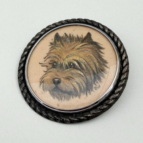 Cairn terrier dog brooch - dog,