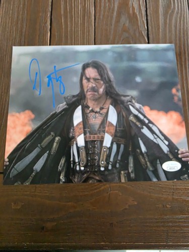 Danny trejo authentic signed - danny,